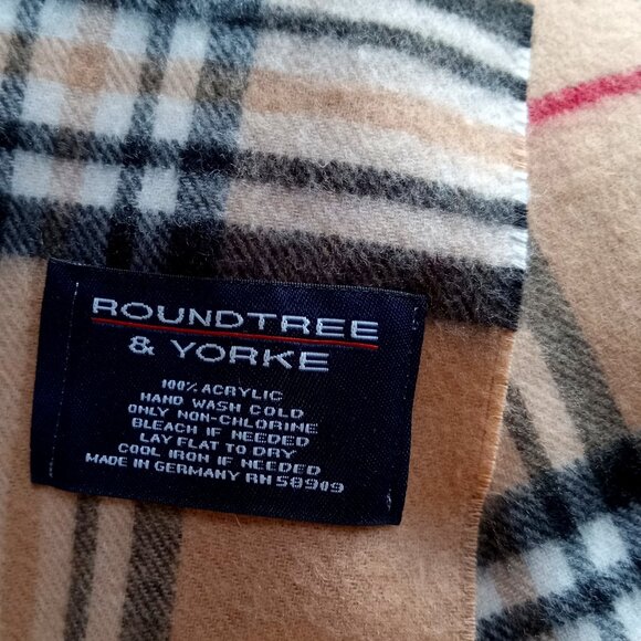 70" x 11.5" Cashmere Feel "Burberry" Plaid Fringed Scarf - Picture 2 of 3